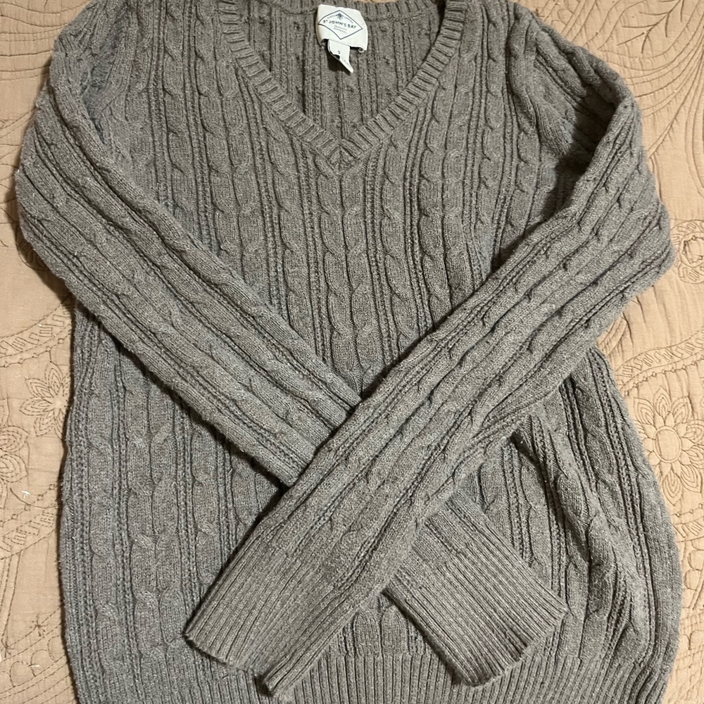 St. John's Bay Taupe Cable Knit Sweater